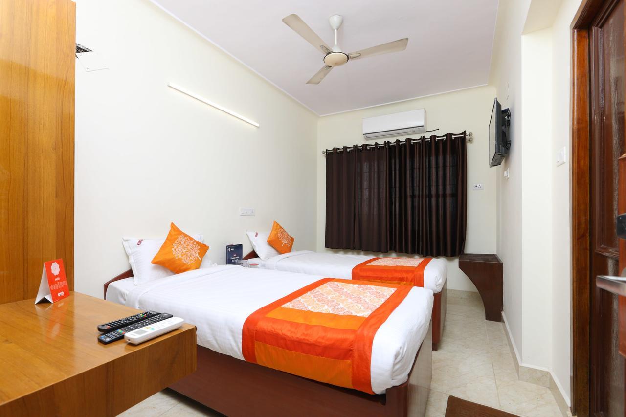 Oyo 11433 Kishore Inn Chennai Exterior foto