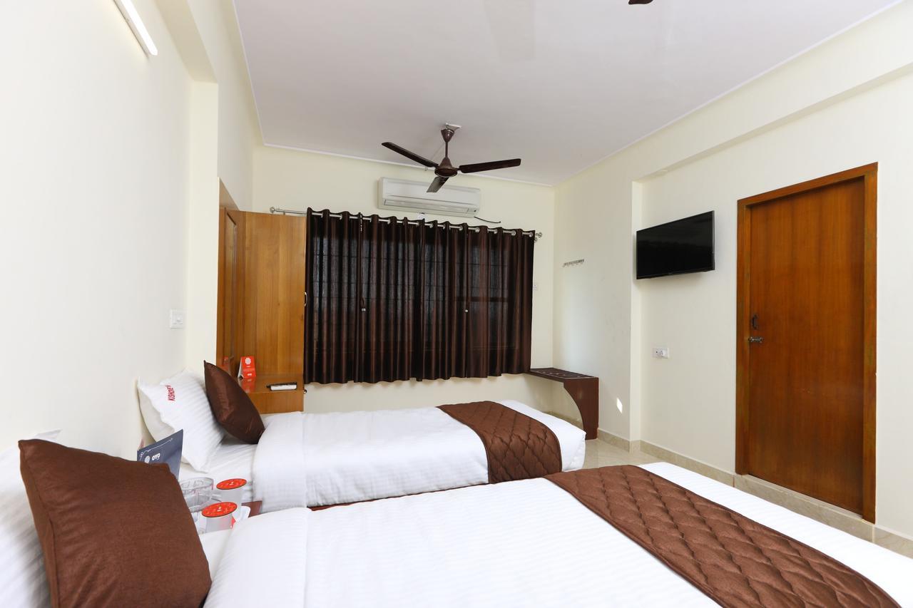 Oyo 11433 Kishore Inn Chennai Exterior foto