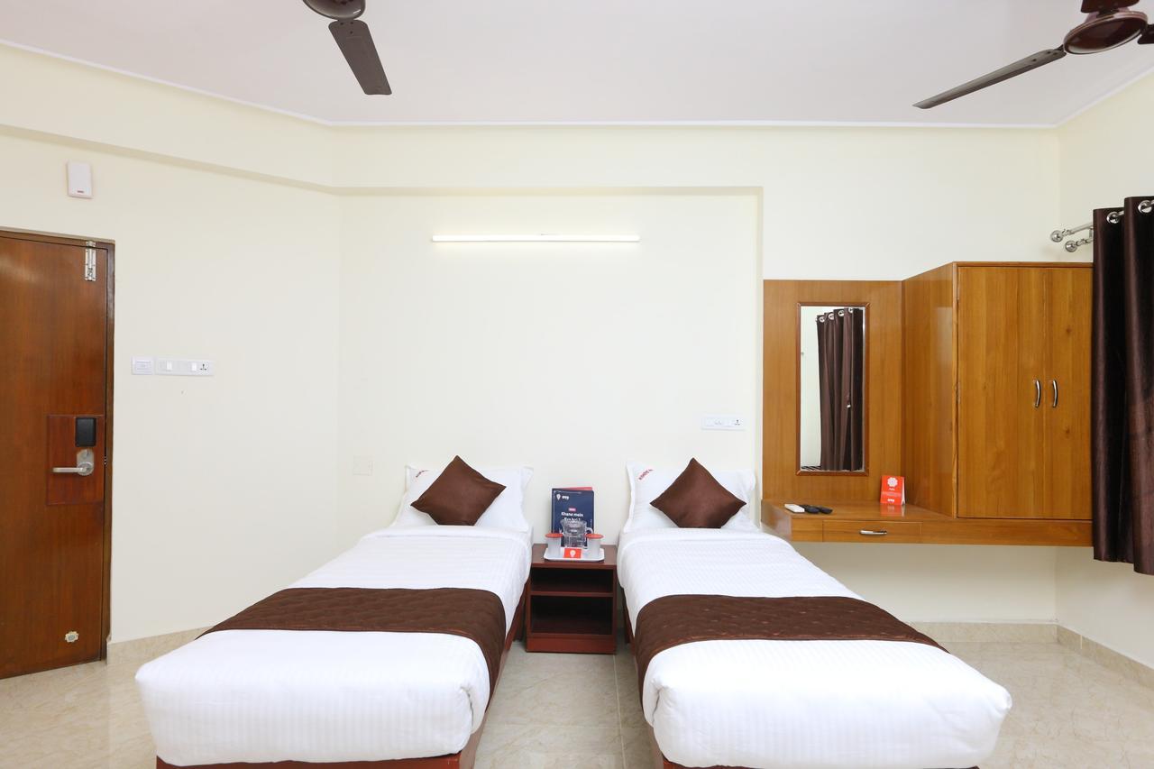 Oyo 11433 Kishore Inn Chennai Exterior foto