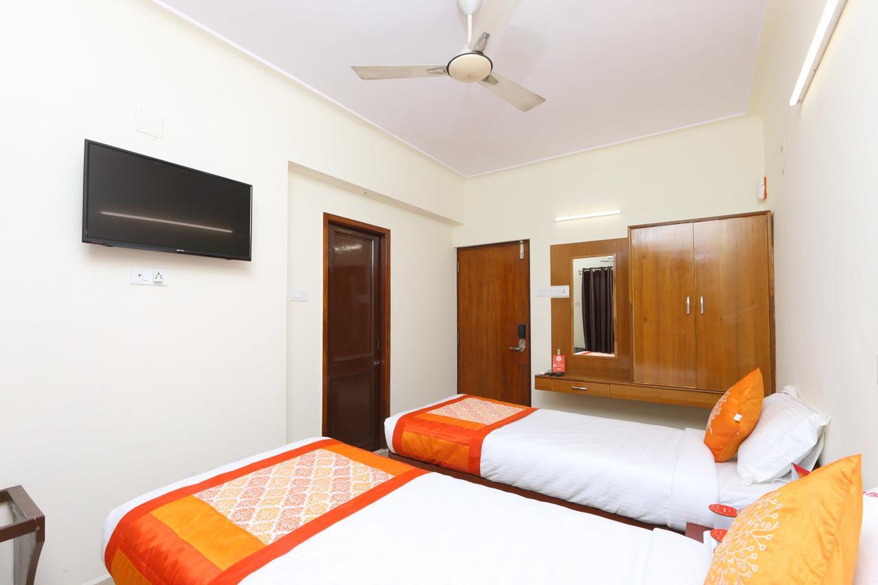 Oyo 11433 Kishore Inn Chennai Exterior foto